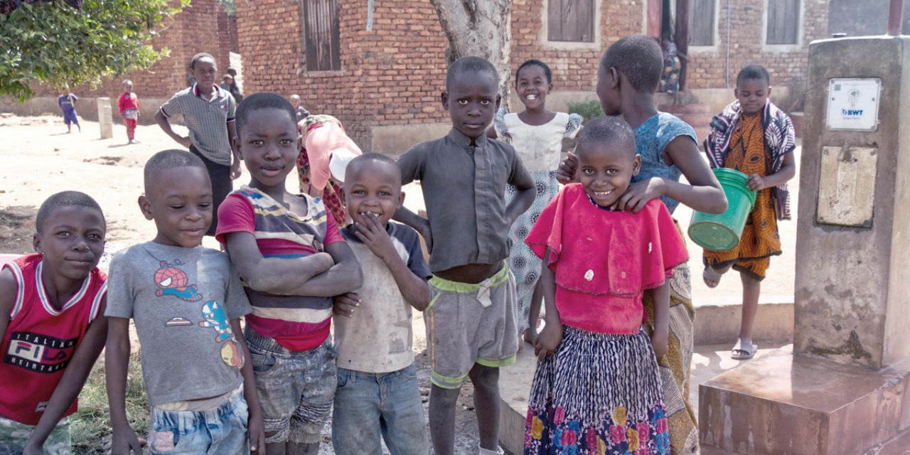Drinking well project in Kenya