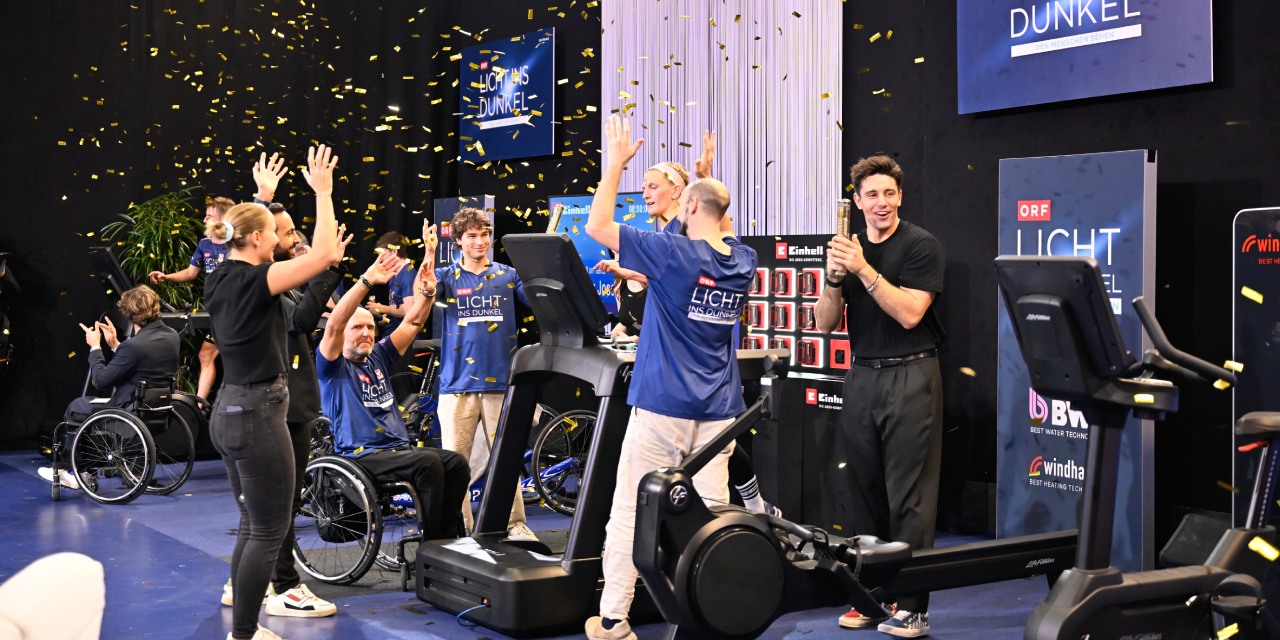 BWT and Windhager Team at Licht ins Dunkel Gala 2025 (Copyright: ORF/Klaus Titzer)